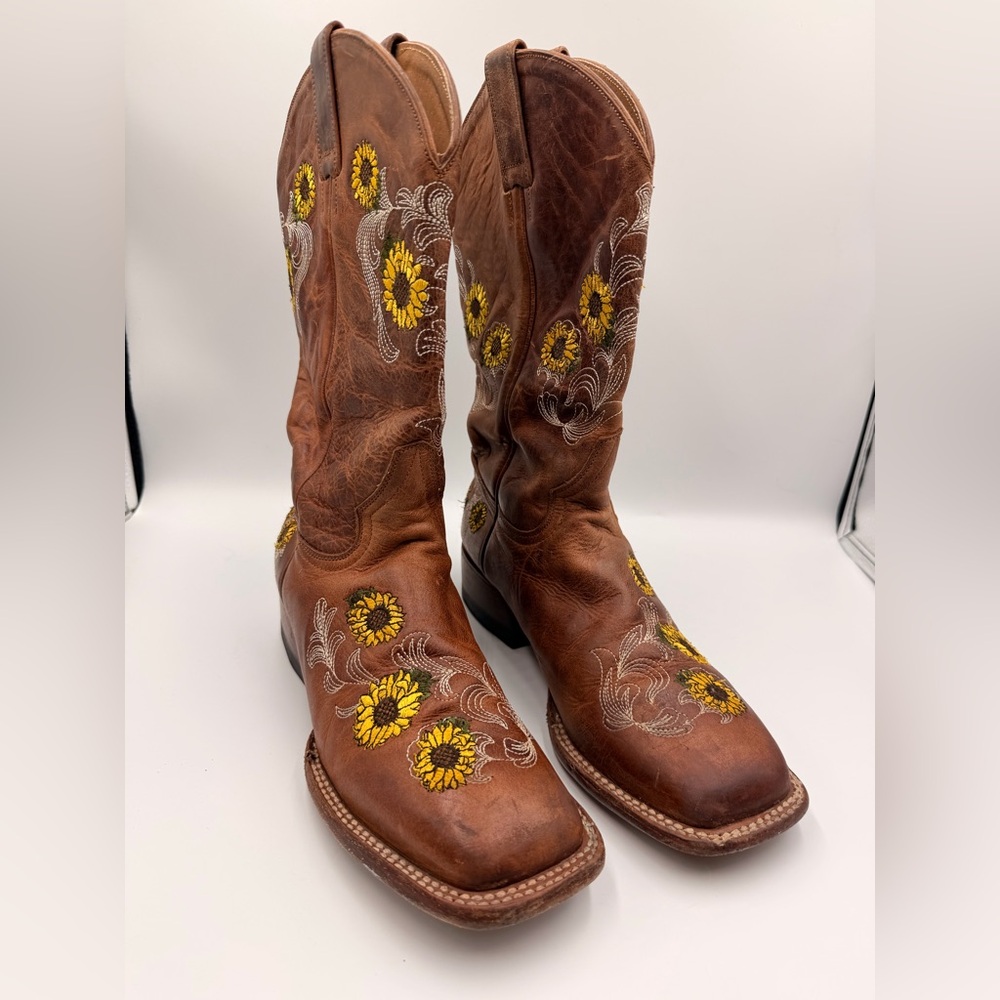 Shyanne Women’s Josie Sunflower Leather Western Boot Broad Square Toe | 8.5M